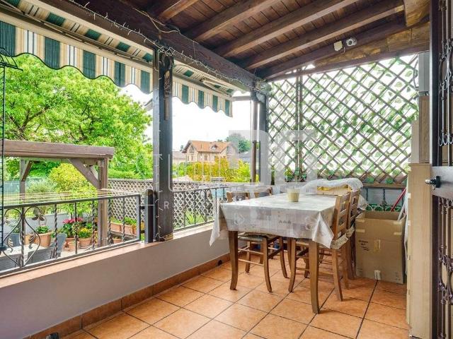 Villa in vendita a Limbiate MB