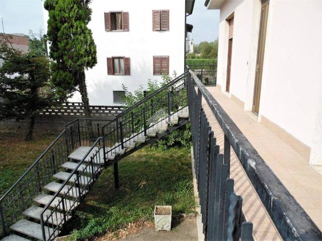 Villa in vendita a Limbiate MB