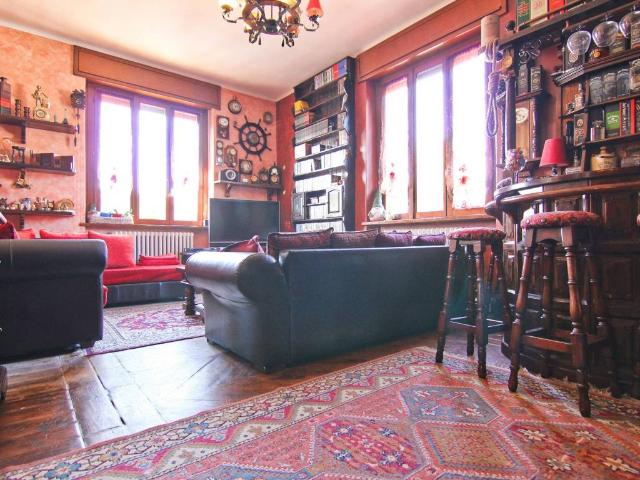 Villa in vendita a Limbiate MB
