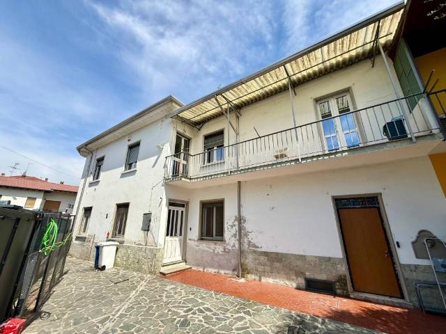 Villa in vendita a Limbiate MB