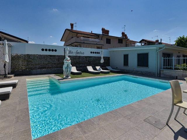 Villa in vendita a Limbiate MB