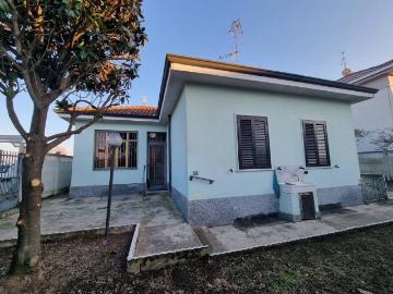 Villa in vendita a Limbiate MB