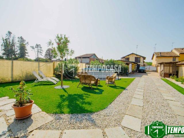Villa in vendita a Linarolo PV