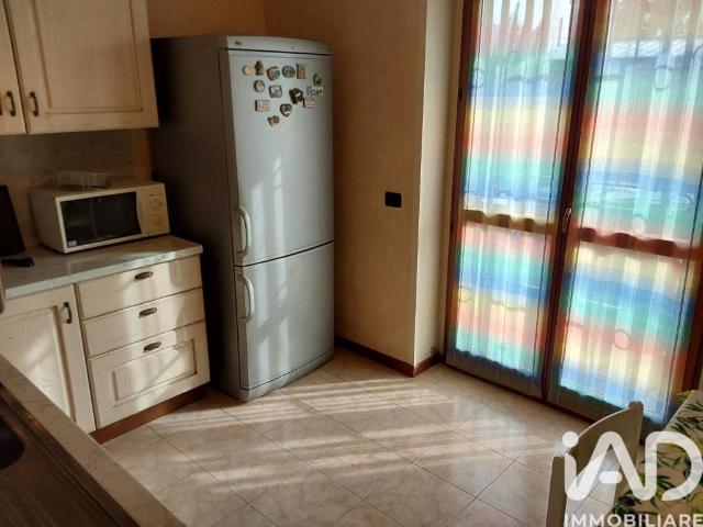 Villa in vendita a Linarolo PV
