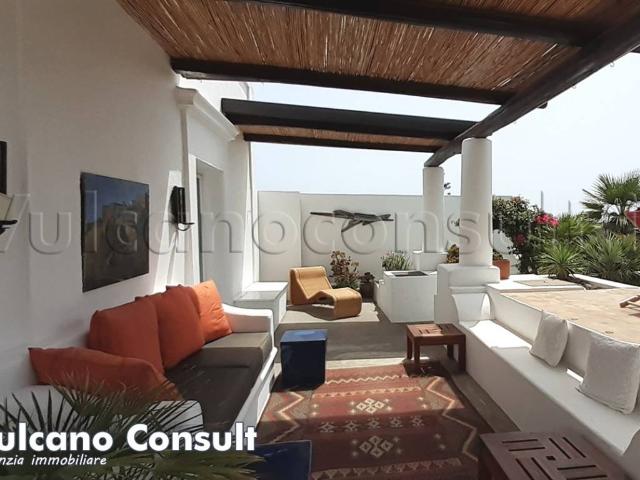Villa in vendita a Lipari ME