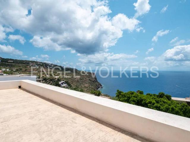 Villa in vendita a Lipari ME