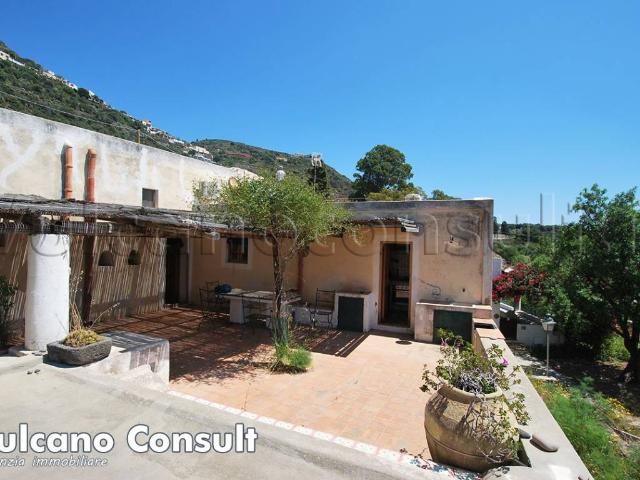 Villa in vendita a Lipari ME