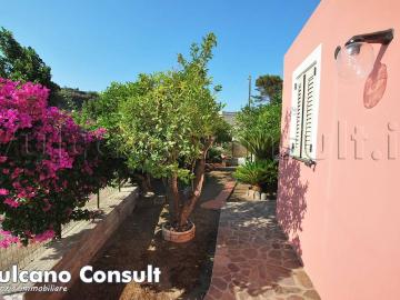 Villa in vendita a Lipari ME
