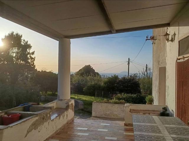 Villa in vendita a Lipari ME