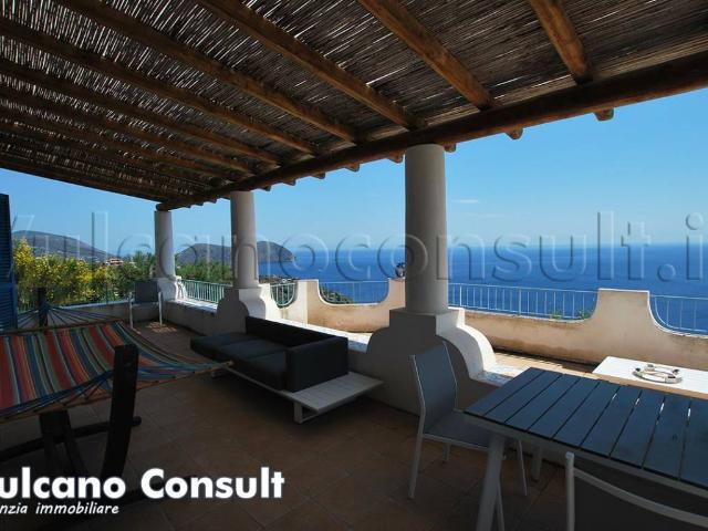 Villa in vendita a Lipari ME
