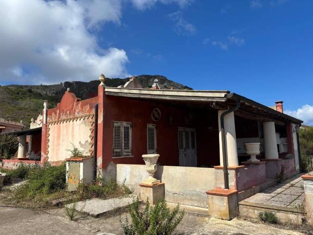 Villa in vendita a Lipari ME