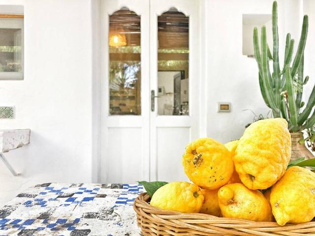 Villa in vendita a Lipari ME