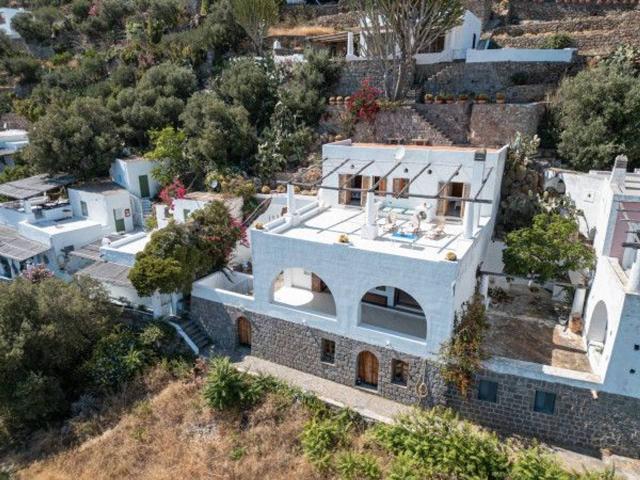 Villa in vendita a Lipari