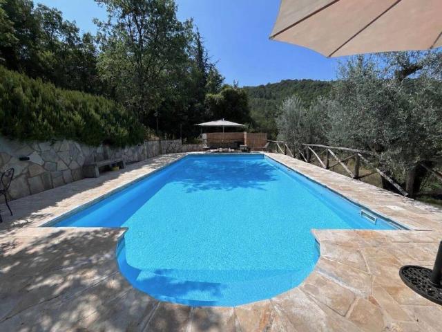 Villa in vendita a Lisciano Niccone PG