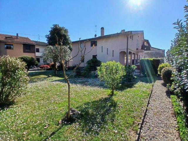Villa in vendita a Lissone MB