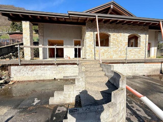 Villa in vendita a Luzzana BG
