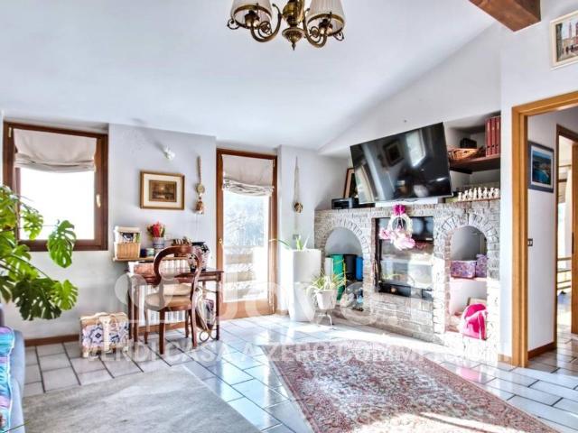 Villa in vendita a Luzzana BG