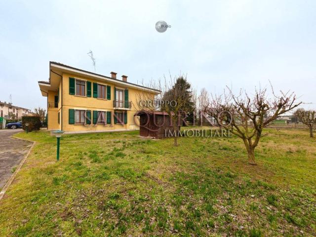 Villa in vendita a Luzzara RE