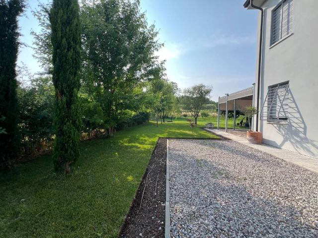 Villa in vendita a Luzzara RE