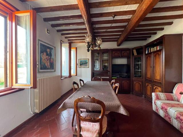 Villa in vendita a Luzzara RE