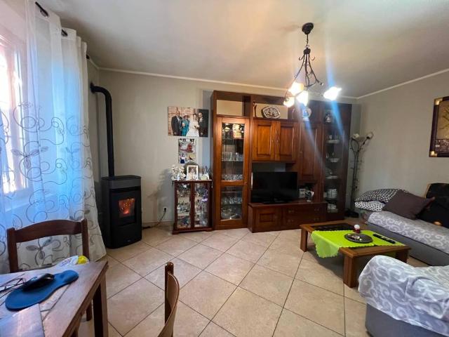 Villa in vendita a Luzzara RE