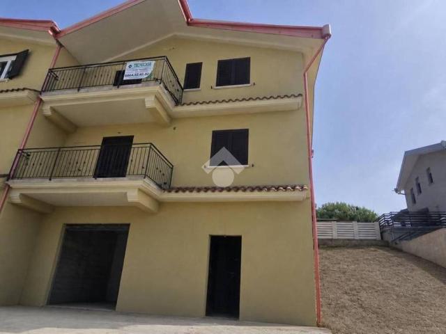 Villa in vendita a Luzzi CS