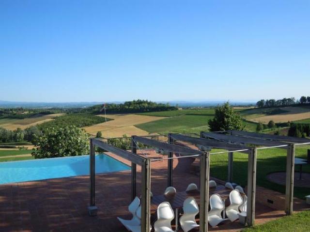 Villa in vendita a Lu e Cuccaro Monferrato AL