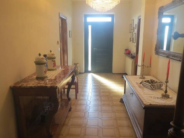 Villa in vendita a Lu e Cuccaro Monferrato AL