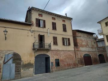 Villa in vendita a Lu e Cuccaro Monferrato AL