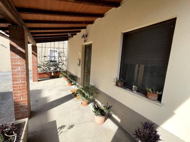Villa in vendita a Lucca