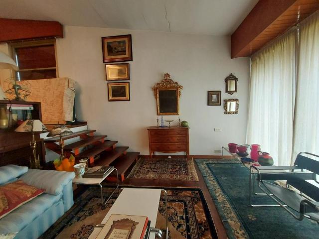 Villa in vendita a Lucca
