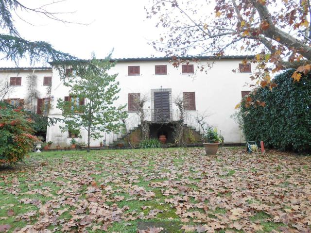 Villa in vendita a Lucca