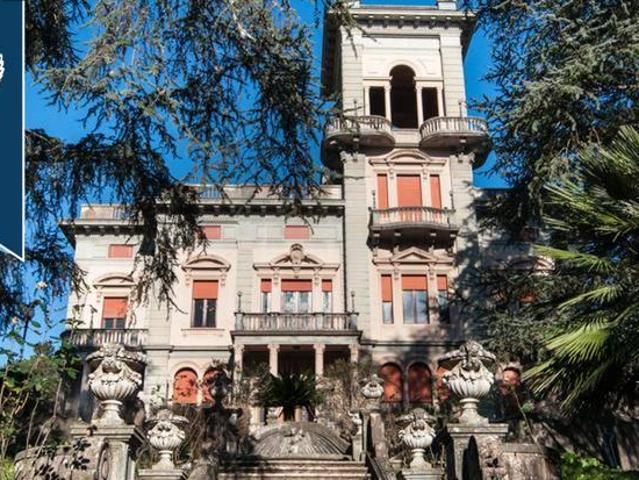 Villa in vendita a Lucca