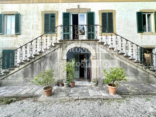 Villa in vendita a Lucca