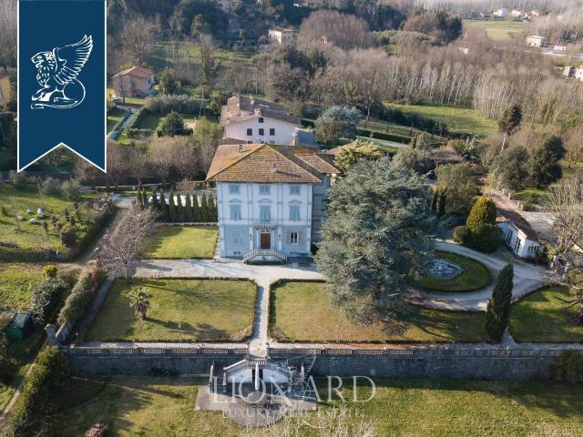 Villa in vendita a Lucca