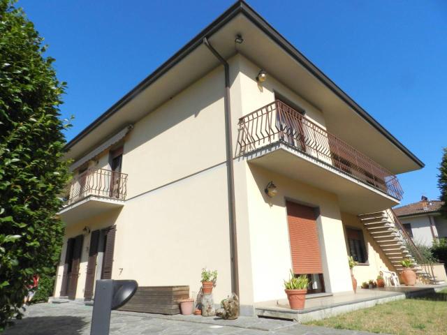 Villa in vendita a Lucca