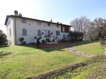 Villa in vendita a Lucca