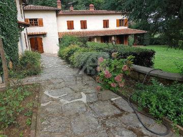 Villa in vendita a Lucca LU