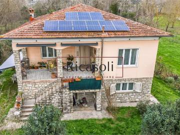 Villa in vendita a Lucca LU