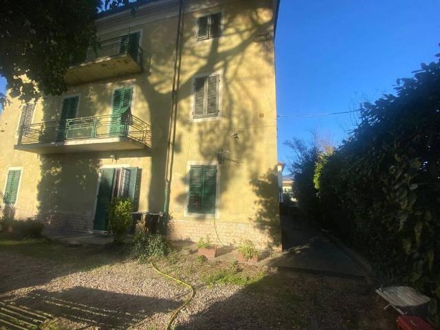 Villa in vendita a Lucca LU