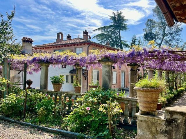 Villa in vendita a Lucca LU