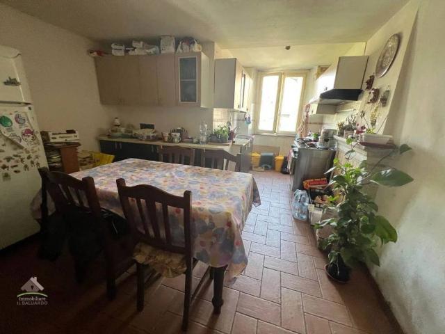 Casa indipendente in vendita a Lucca LU