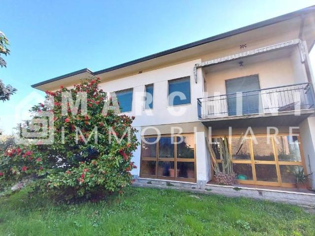 Villa in vendita a Lucca LU