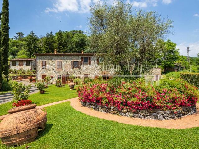 Villa in vendita a Lucca LU
