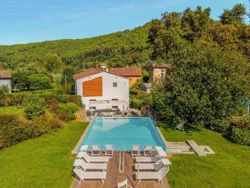 Villa in vendita a Lucca LU