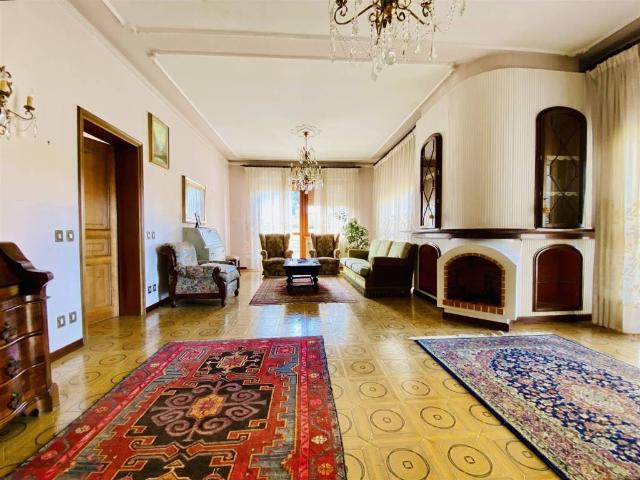 Villa in vendita a Lucca LU