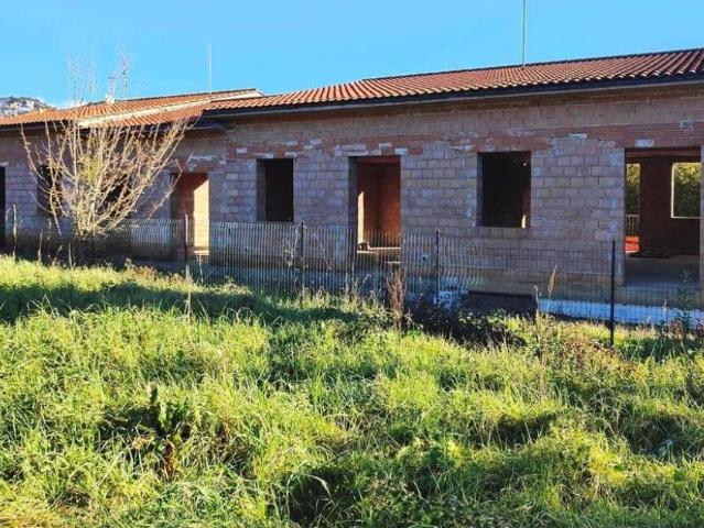 Villa in vendita a Lucca LU