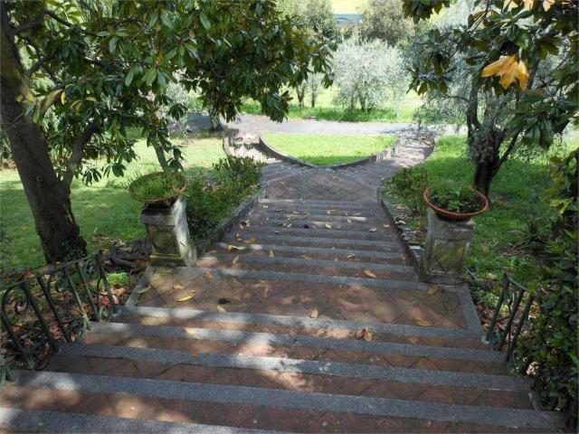 Villa in vendita a Lucca LU