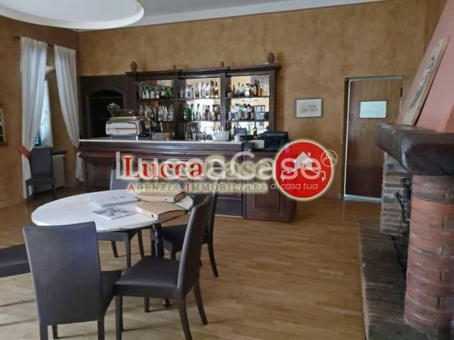 Villa in vendita a Lucca LU