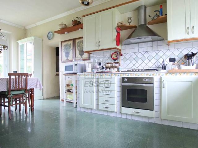 Villa in vendita a Lucca LU